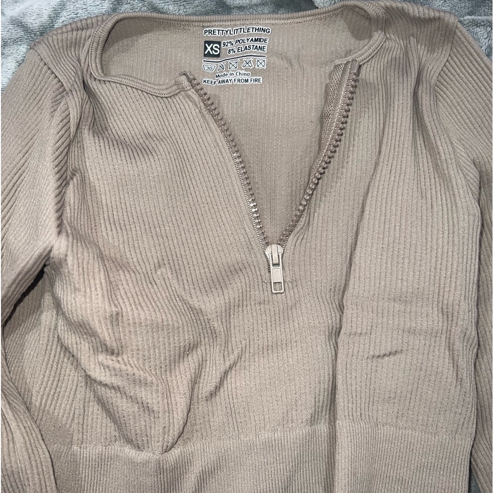 Prettylittlething Set - image 3